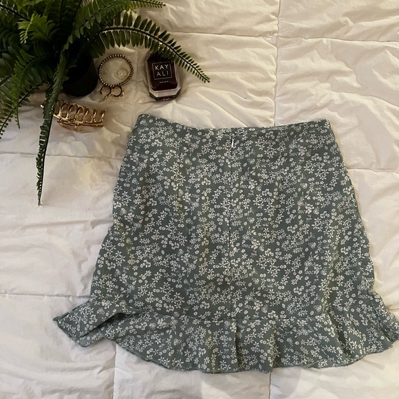 Floral Skirt - Picture 2 of 2